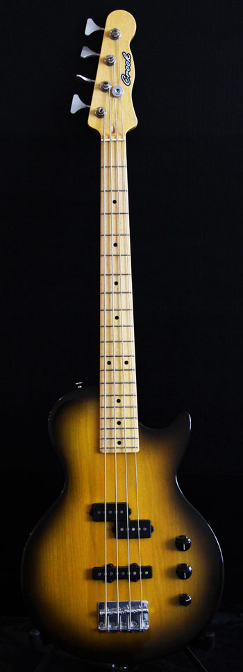 Short Scale Bass